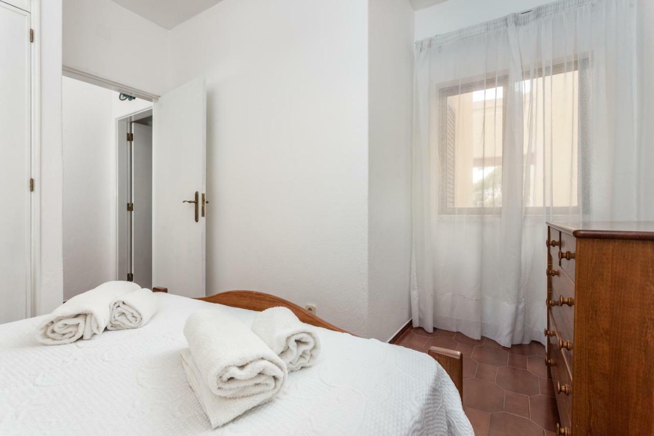 Lagos Apartment Ap Praia Dona Ana Exterior photo